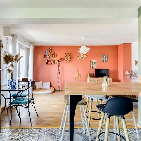 Appartement Chez Celia Vue Cite Medievale - Parking