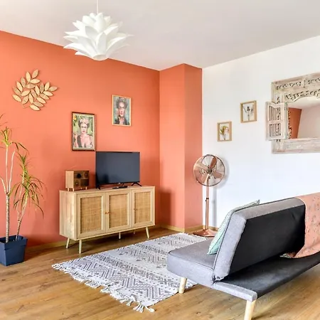 Chez Celia Vue Cite Medievale - Parking Appartement *